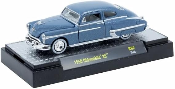 IXO M2 Detroit Muscle 32600-92 R92 25-45 1950 Olds Mobile 88 in Blue