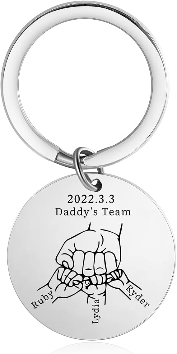 OPALSTOCK Personalized Men Keychain Custom Family Fist Sign Keyring to Dad and Kids Key Chain Father Day Gifts