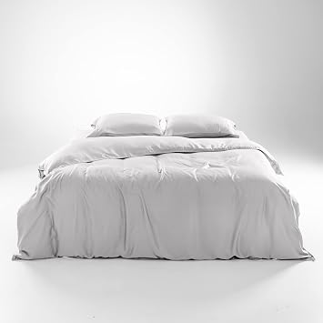 Olive + Crate Queen Size Tencel Duvet Cover Set - Hypoallergenic, Cooling Eucalyptus Duvet Cover for Hot Sleepers with Two Pillowcases - Gray Mist 3-Piece