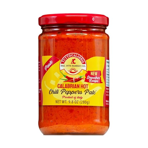 TUTTOCALABRIA Chili Pepper Pate, Seedless Creamy Paste, 10 oz (285 g) | No Seed, Fine & Creamy Chili Pepper Spread, Versatile Condiments for Bruschetta, Sandwiches and Grilled Meats, Made in Italy