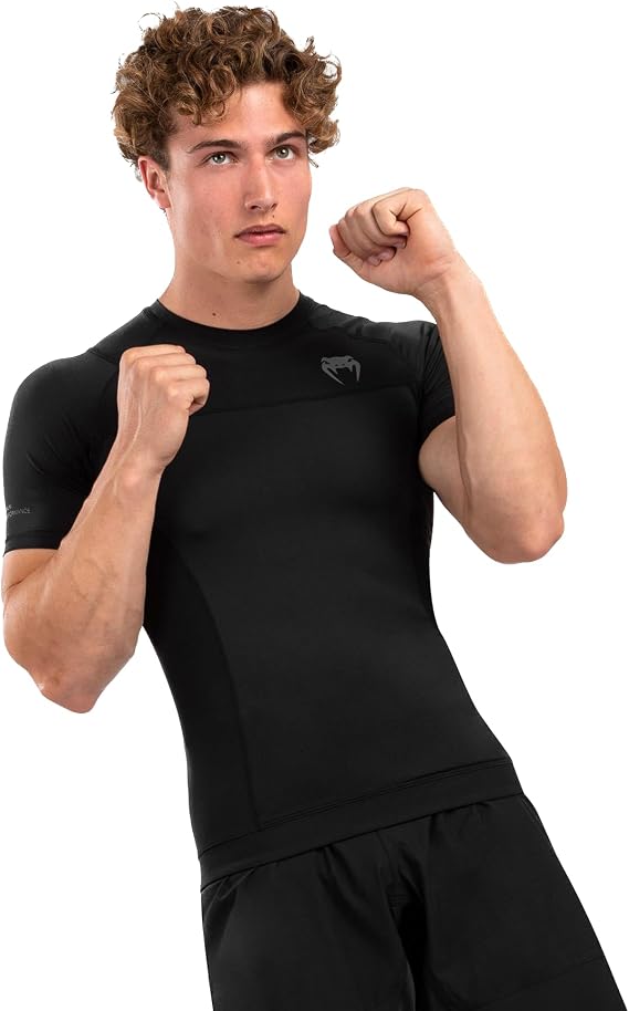 Venum Mens Venum G-fit Air Rashguard Shortsleeve