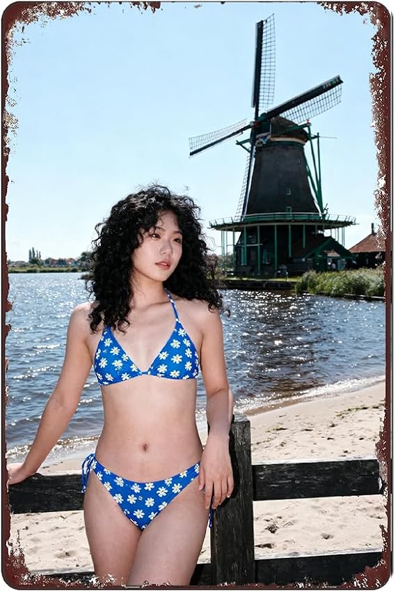 Stylish Black Bikini for Poolside Glamour Pin Up Sexy Girl Hot Bikini Women Vintage Metal Tin Sign Girl Poster For Bathroom Home Car Club Bar Man Cave Retro Art Wall Decor 6 * 8 inch