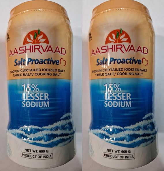 Aashirvaad Canister Salt Proactive 600g – Iodized Salt – Natural Sea Salt – Right Amount of Iodine – Solar Evaporated - 15% Lesser Sodium (Pack of 2)