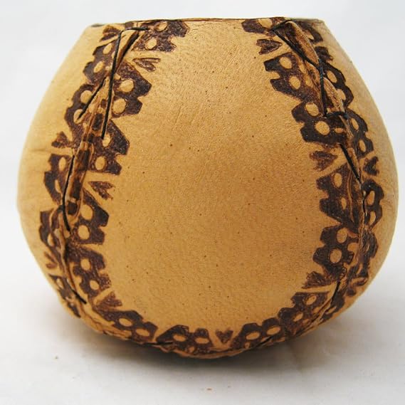 Simple Mate Lined in Carved Leather Argentina 3326 from USA