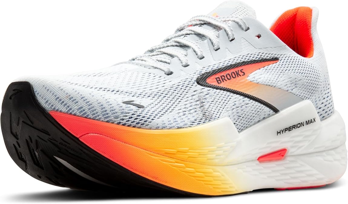 Brooks Women's Hyperion Max 2Sneaker