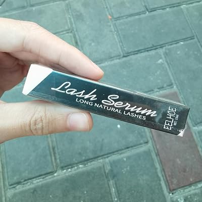 Mascara for thicker lashes