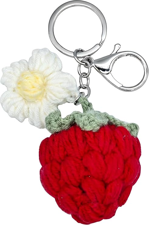 Cute Weaving Strawberry Car Key Chain Ring Charm Boho Strawberry Keychain Pendant For Women Girls Backpack Purse