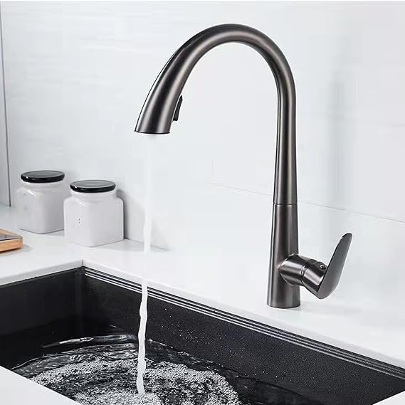 Kitchen Mixer Tap with Pull Out Spray,Single Level Brass Kitchen Faucet,Kitchen Sink Taps 360° Swivel,Kitchen Taps Cold and Hot with 2 Spray Modes,Chrome