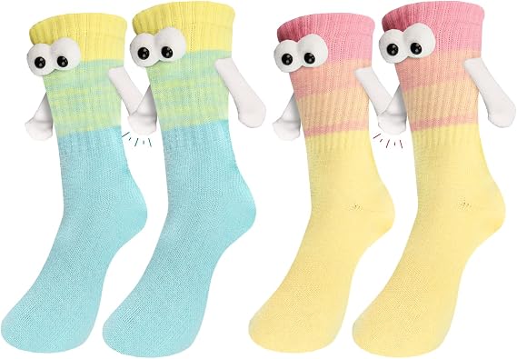 3D Dolls Funny Magnetic Holding Hands Socks 2 Pairs Magnetic Hands Crazy Socks for Couples Friends Besties Graduation Gifts
