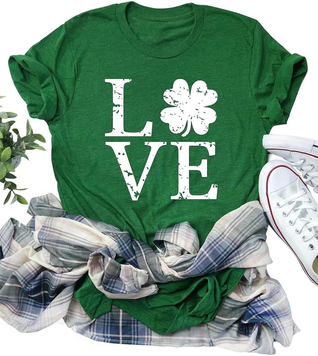 Love Shamrock Graphic St Patrick's Day Cute T-Shirt Women's Lucky Clover Irish Tees Short Sleeve Casual Tops