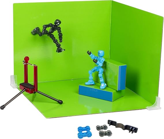 Zing Klikbot Zanimation Studio - Includes 2 Klikbots, Phone Stand/Holder and 2 Sided Backdrop Screen, for Ages 6 and Up