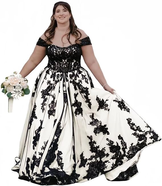 Gothic Champagne Tulle Black Wedding Dresses for Bride Lace Appliques Bridal Gowns Off Shoulder Wedding Gowns