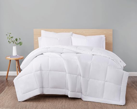 London Fog Super Soft White Polyester 1-Piece Full/Queen Comforter, Solid Color, 100% Polyester, for Men and Women, OEKO-TEX Certified Confidence