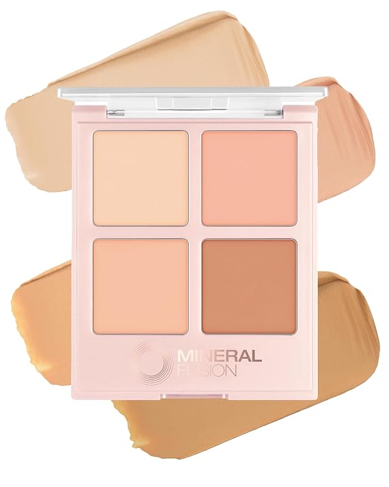 Mineral Fusion Makeup Cream Concealer Eye Palette Quad (Indulgence) | 4 Light to Neutral Shades, Blemish Concealer & Under Eye Brightener, With Vitamin C & E, Hypoallergenic