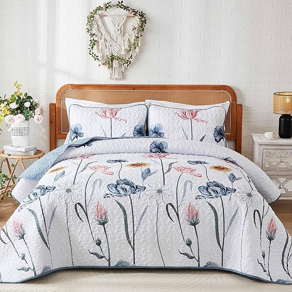 WONGS BEDDING Floral Quilt Set Queen,3 Pieces Blue & Pink Bedspread Coverlet Set Botanical Bedspreads Bed Cover Quilts,Soft Lightweight Farmhouse Flower Bedding Set for Summer(96"x90")