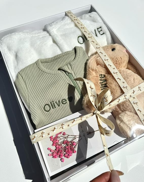 Personalised Baby Gift Set with Box or Without for Baby Boy or Baby Girl, Perfect for Baby Shower Gifts & Christenings with Gift Message Card Ready to Gift (Option 4, 12-18 Months)