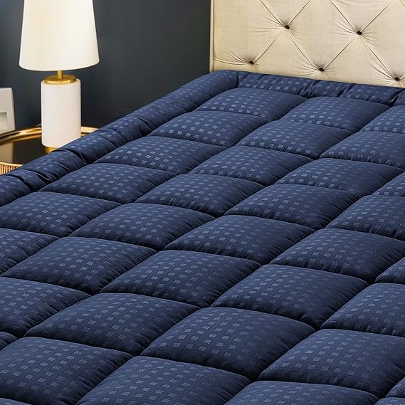 HYLEORY Twin XL Mattress Pad Quilted Fitted Mattress Protector Cooling Pillow Top Mattress Cover Breathable Fluffy Soft Mattress Topper with 8-21" Deep Pocket, Navy
